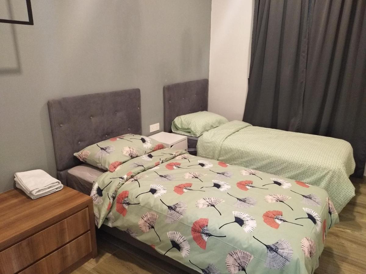 The Octagon Apartment